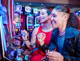 မြန်မာ့အားကစားနှင့် shwelamin Sportsbook